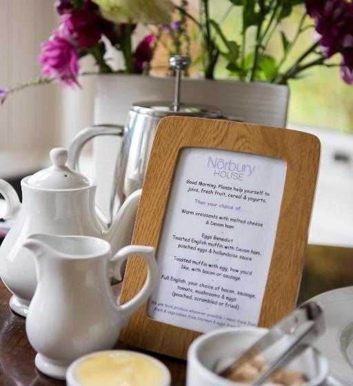 高级大房间, Norbury House