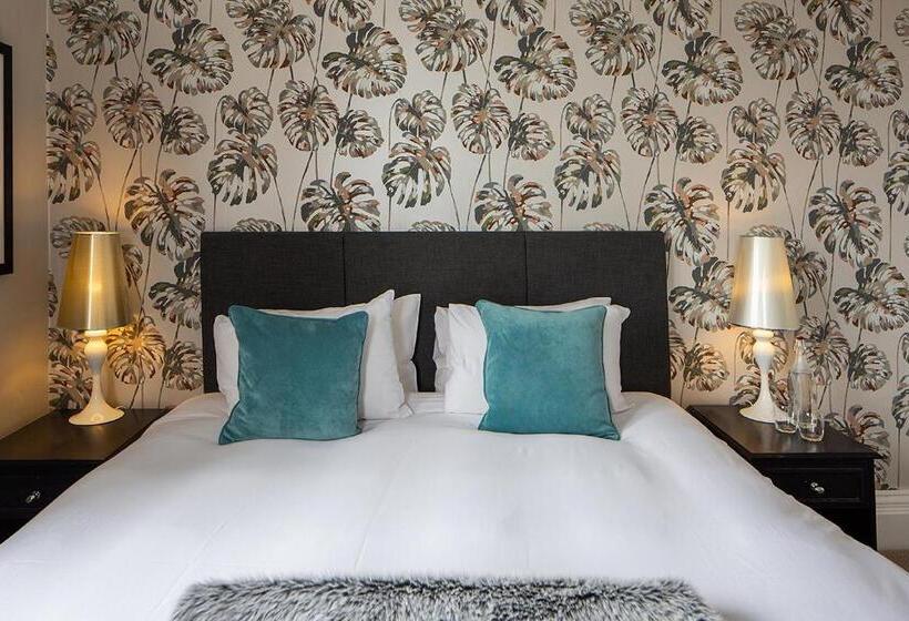 高级大房间, Norbury House