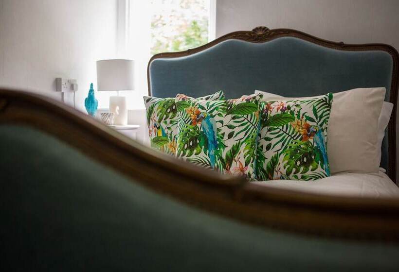 标准间, Norbury House