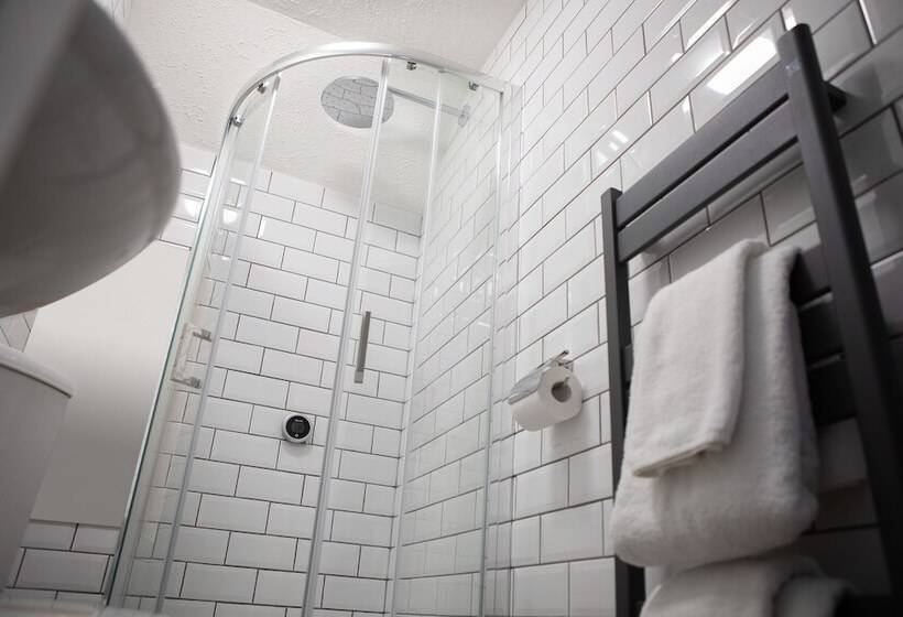 带大床的高级房间, Norbury House