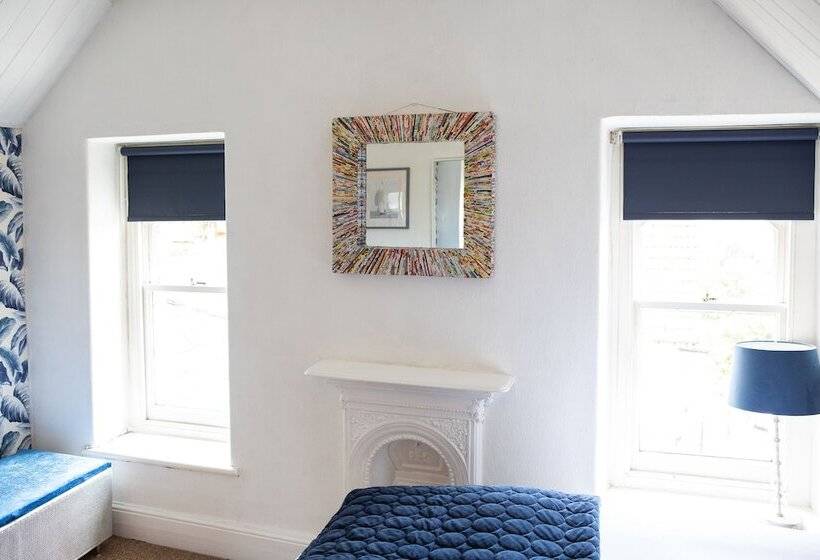 带大床的高级房间, Norbury House