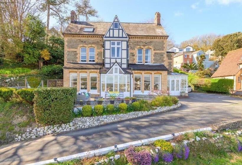 高级套房, Norbury House