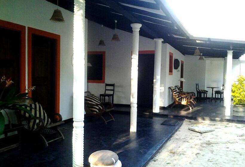 バルコニー付きスタンダードルーム, Shehani Beach Bungalow