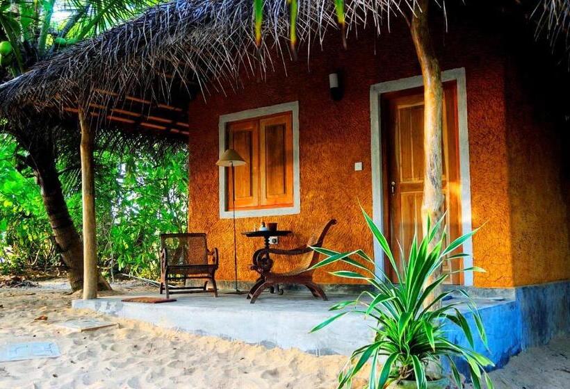 オーシャンビュースタンダードルーム, Shehani Beach Bungalow