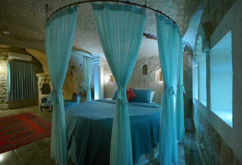 스위트, Holiday Cave