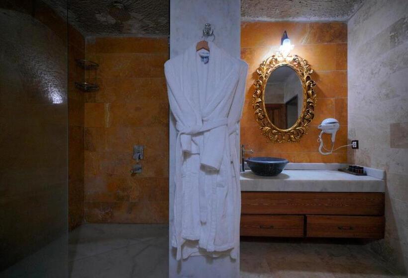 스위트, Holiday Cave