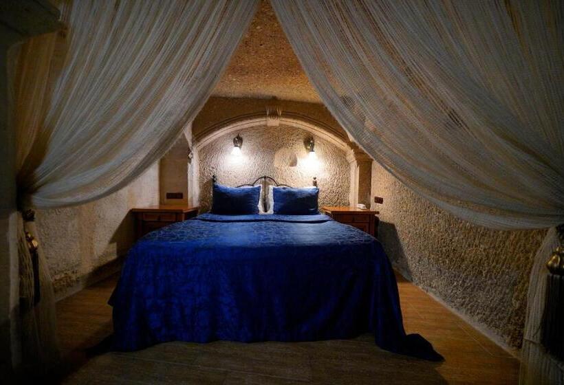 디럭스 트리플 룸, Holiday Cave