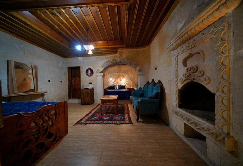 디럭스 트리플 룸, Holiday Cave