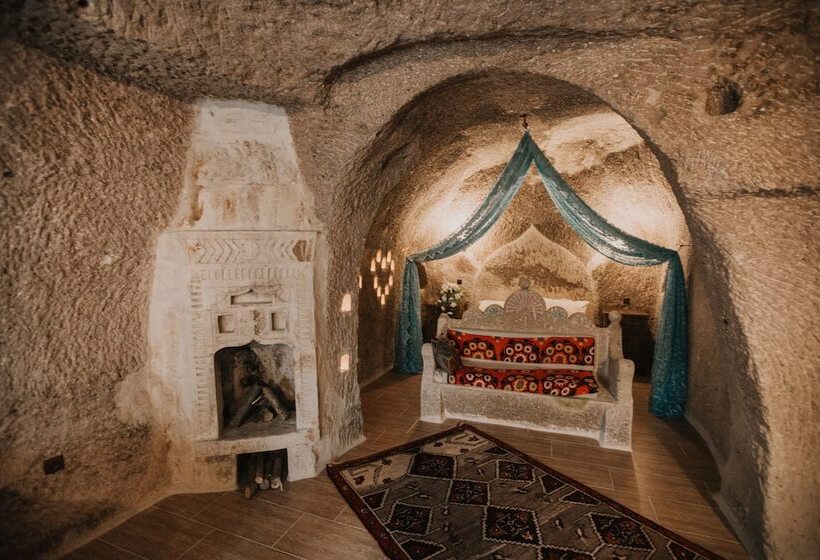 스위트, Holiday Cave