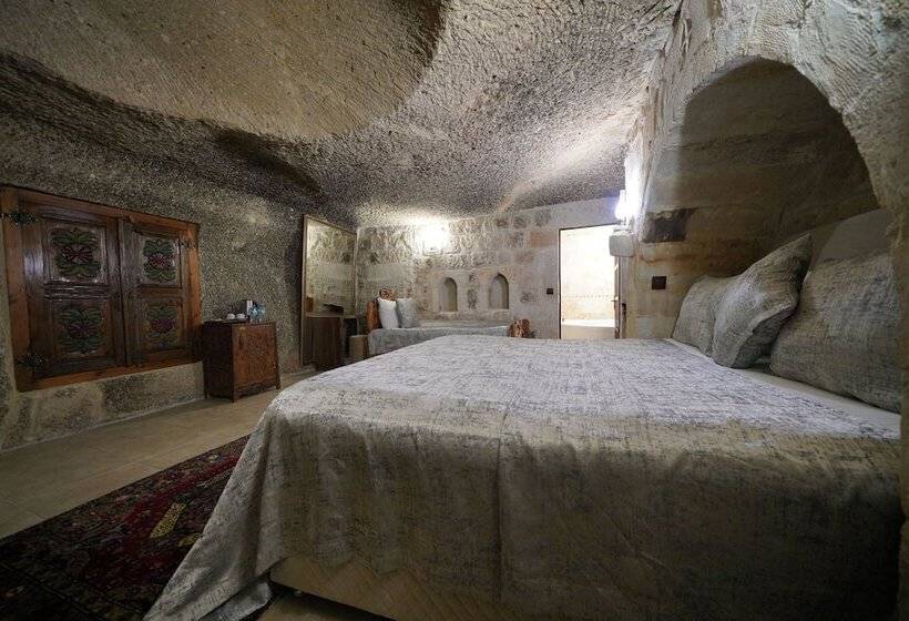 Номер Стандарт, Holiday Cave
