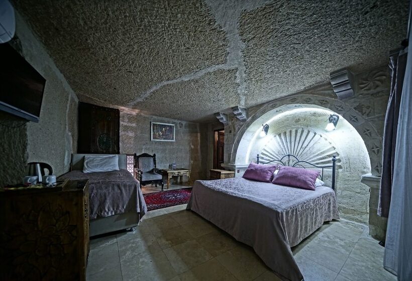 Номер Стандарт, Holiday Cave