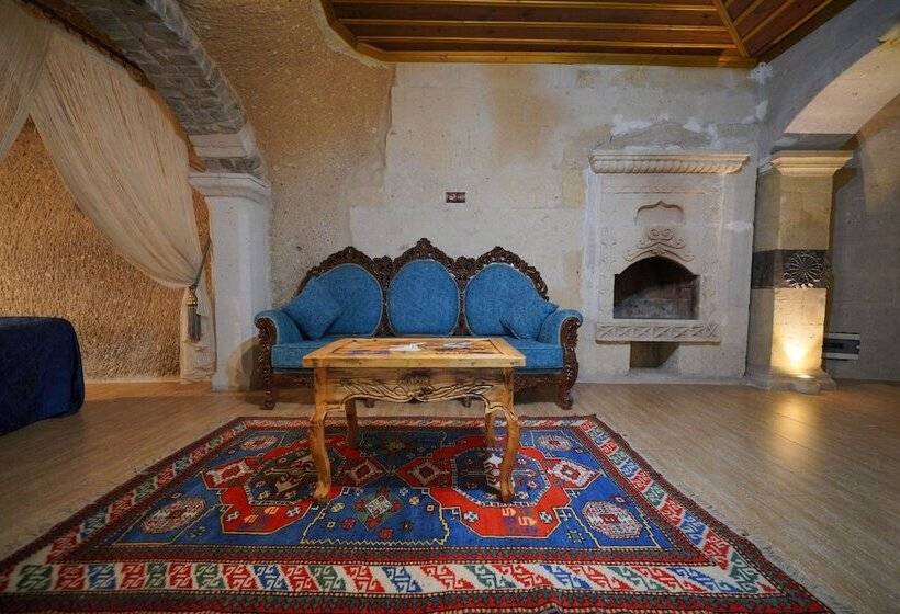 Трехместный Номер Deluxe, Holiday Cave