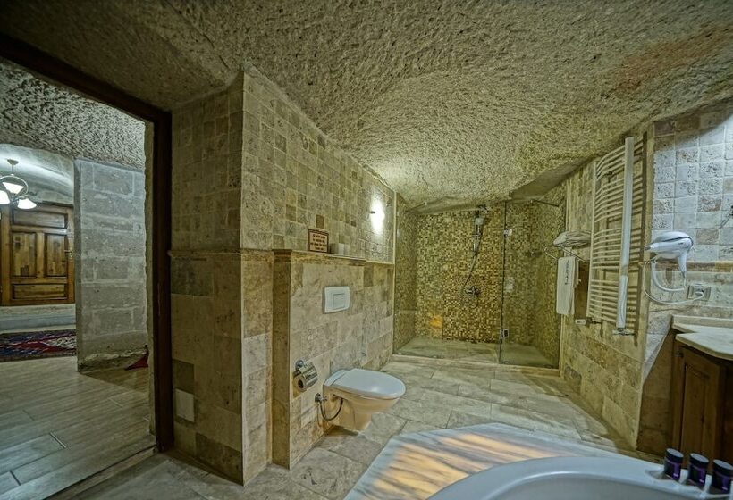 디럭스 트리플 룸, Holiday Cave