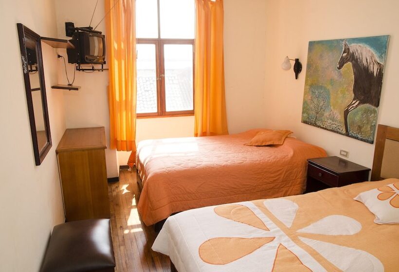スタンダードルーム, Hostal Quito Cultural