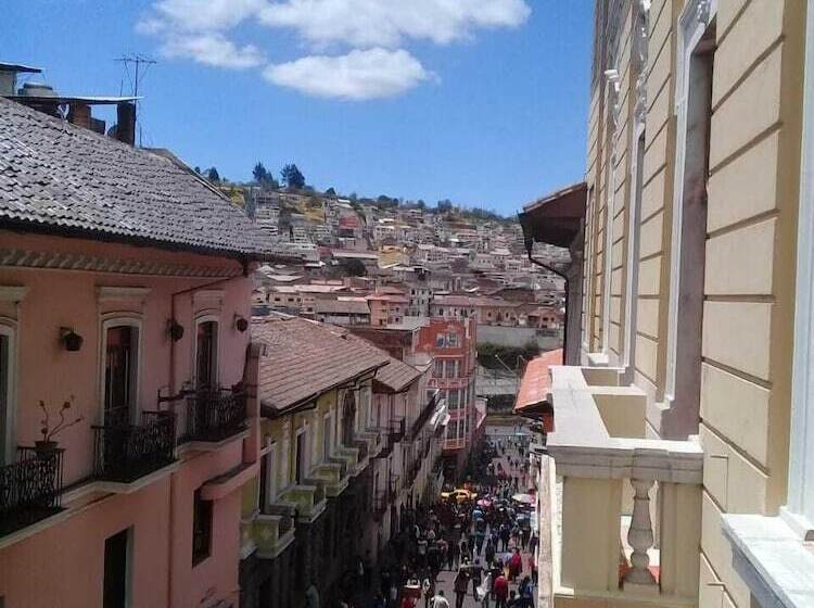 スタンダードトリプルルーム, Hostal Quito Cultural