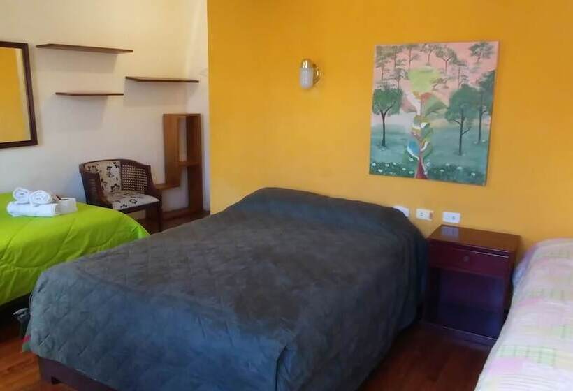 スタンダードトリプルルーム, Hostal Quito Cultural