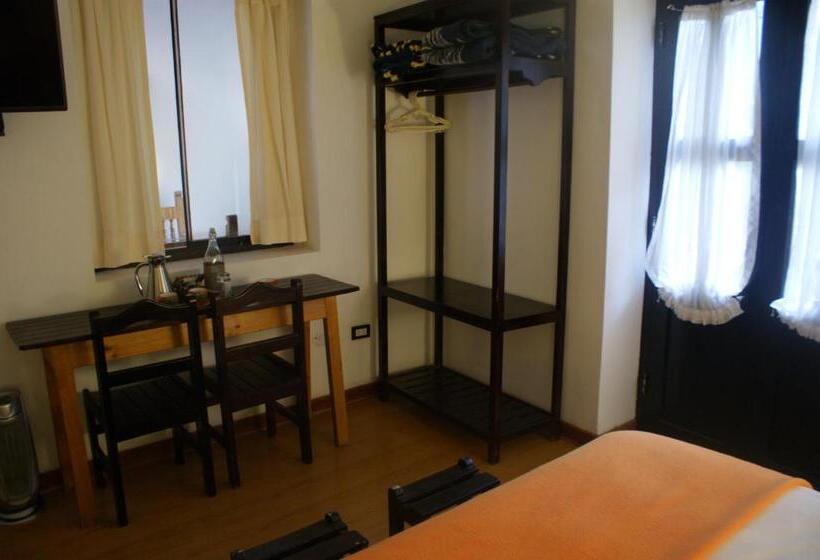 اتاق استاندارد با چشمانداز باغ, Samanapaq