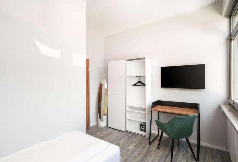 اتاق استاندارد یک نفره, Arthotel Ana Gold