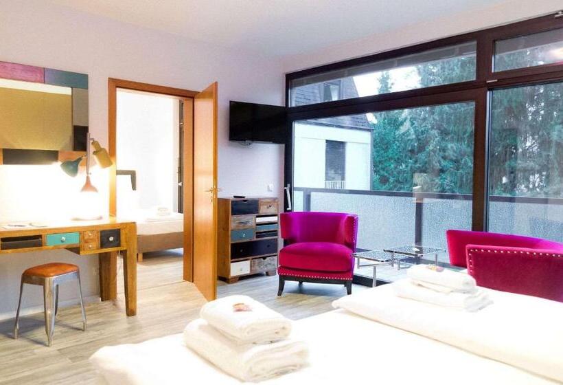 غرفة قياسية رباعية, Arthotel Ana Gold