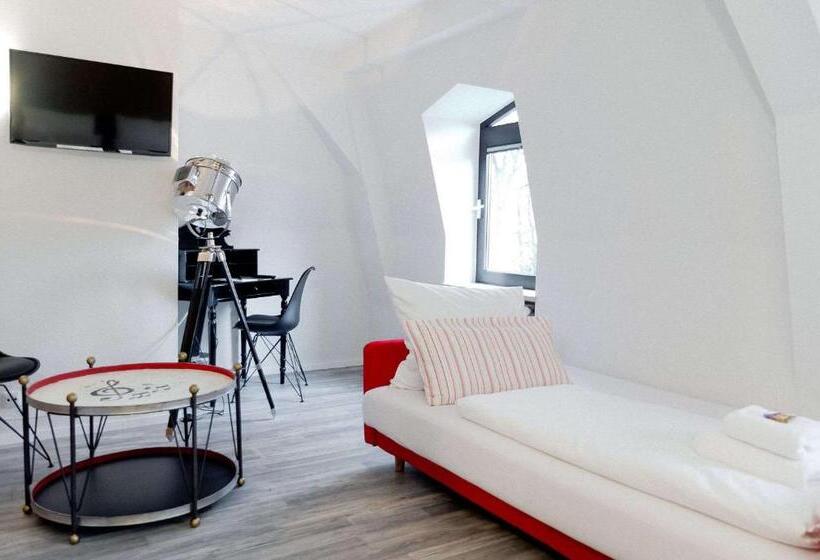 غرفة قياسية ثلاثية, Arthotel Ana Gold