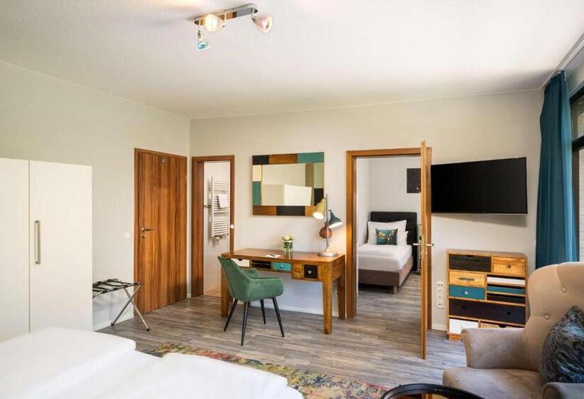 غرفة قياسية رباعية, Arthotel Ana Gold