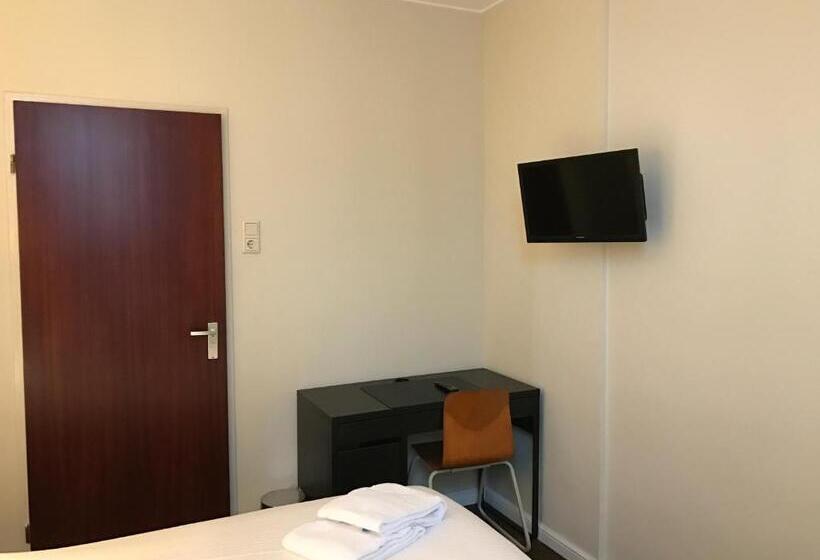 스탠다드 룸, Carillon