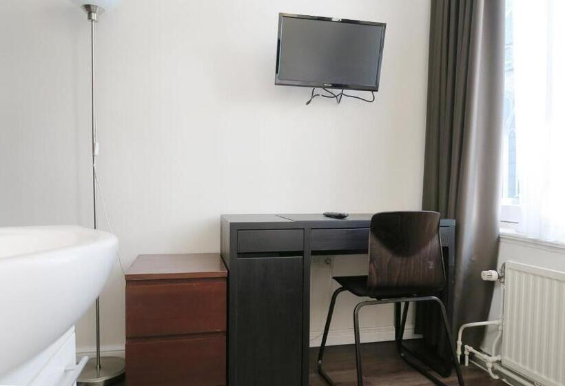 스탠다드 룸, Carillon