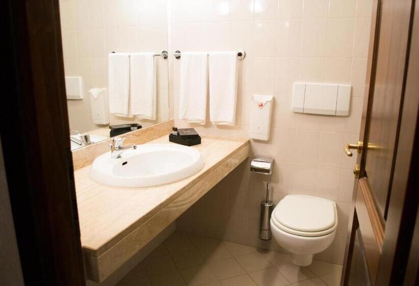 חדר סטנדרט, Comtes De Challant Albergo Etico Valle D Aosta