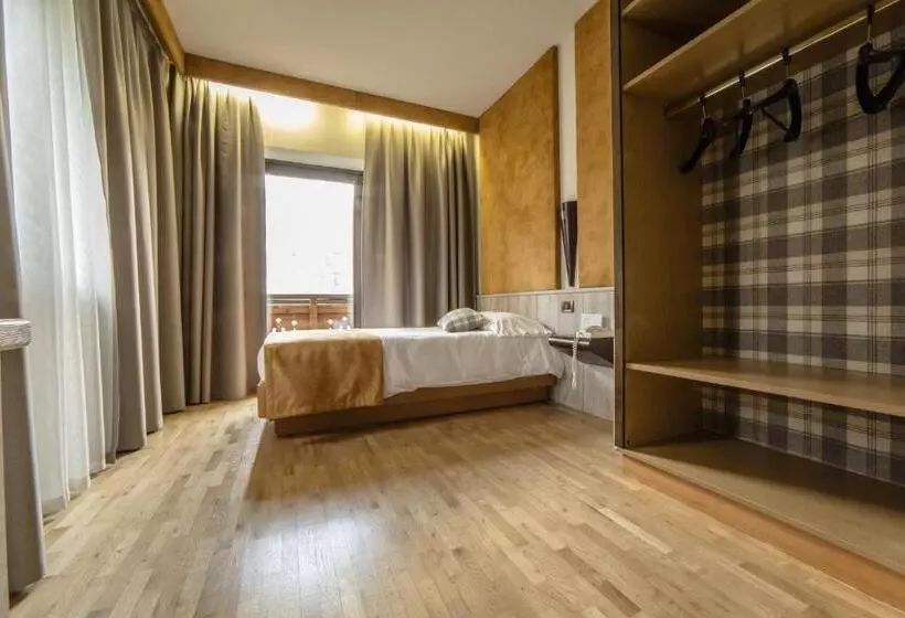 スタンダードシングルルーム, Comtes De Challant Albergo Etico Valle D Aosta