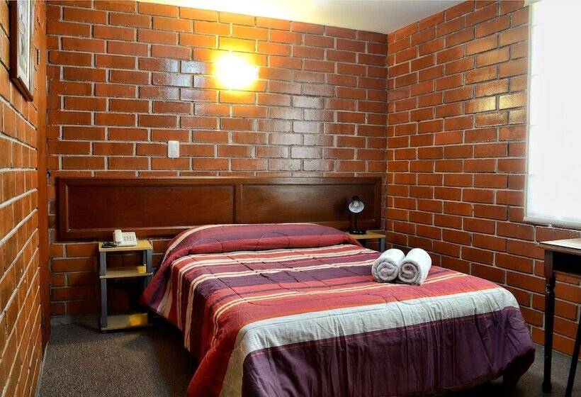 스탠다드 싱글 룸, Esperanza