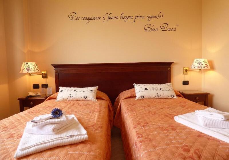 اتاق استاندارد یک نفره, Fidenza