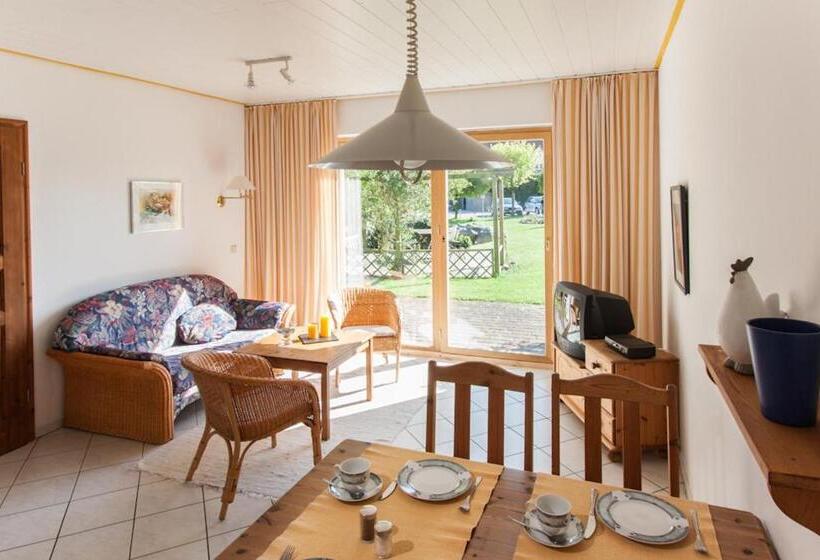 דירת חדר בקומת קרקע, Gastehaus Luv Und Lee