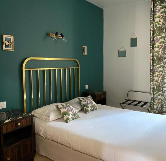 Номер Superior, Grand Hotel De La Poste   Lyon Sud   Vienne