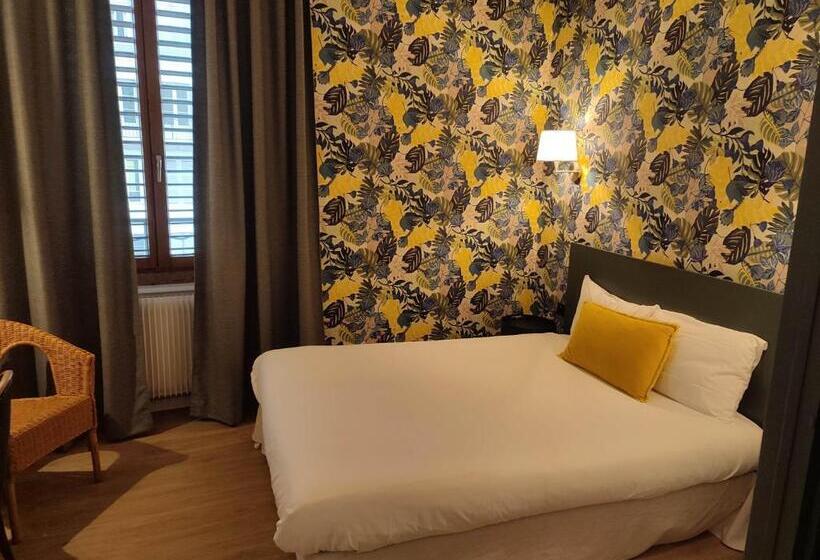 חדר סופריור לשלושה, Grand Hotel De La Poste   Lyon Sud   Vienne