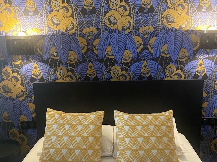 Номер Superior, Grand Hotel De La Poste   Lyon Sud   Vienne