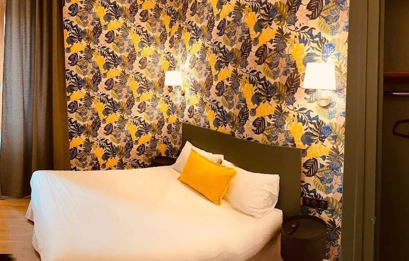 חדר סופריור לשלושה, Grand Hotel De La Poste   Lyon Sud   Vienne