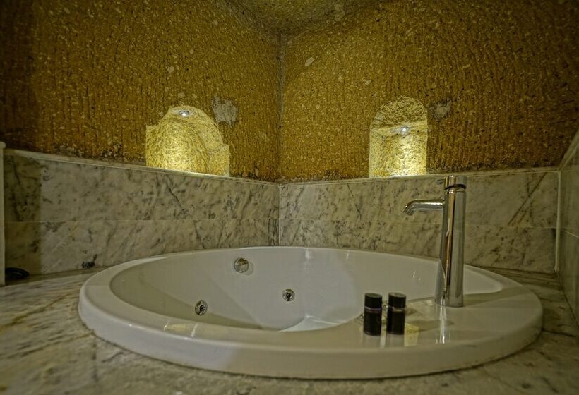 스위트, Holiday Cave