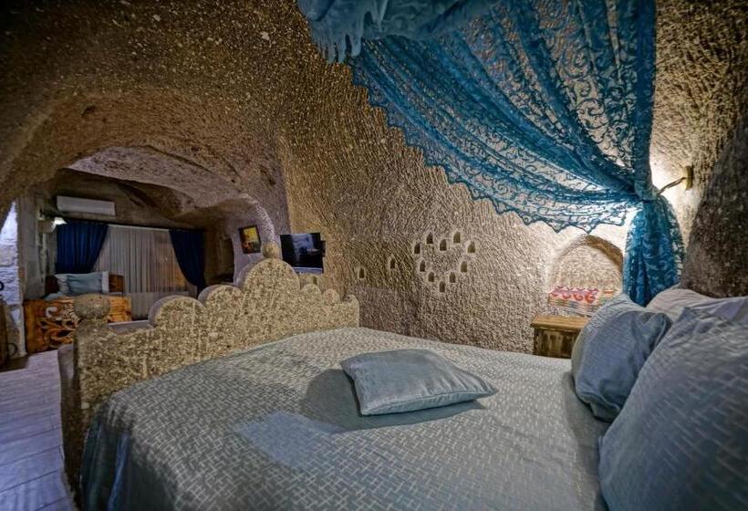 스위트, Holiday Cave