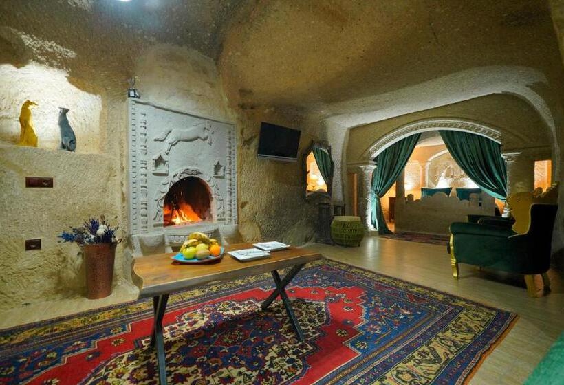 스위트, Holiday Cave