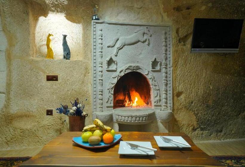 스위트, Holiday Cave