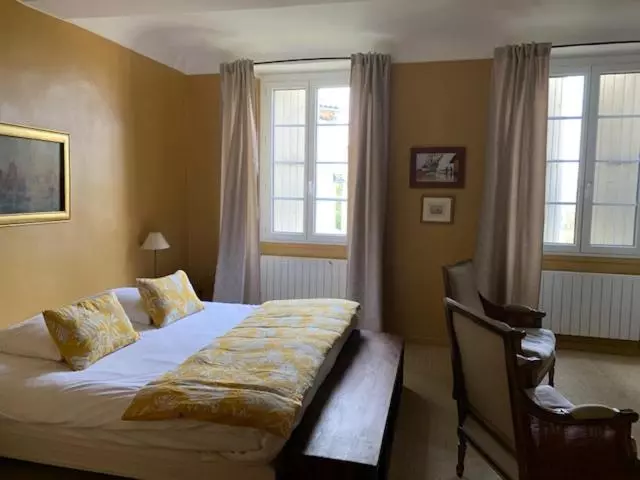スタンダードルーム, Hôtel De Mirmande