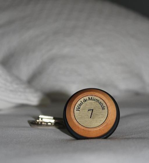 غرفة قياسية, Hôtel De Mirmande