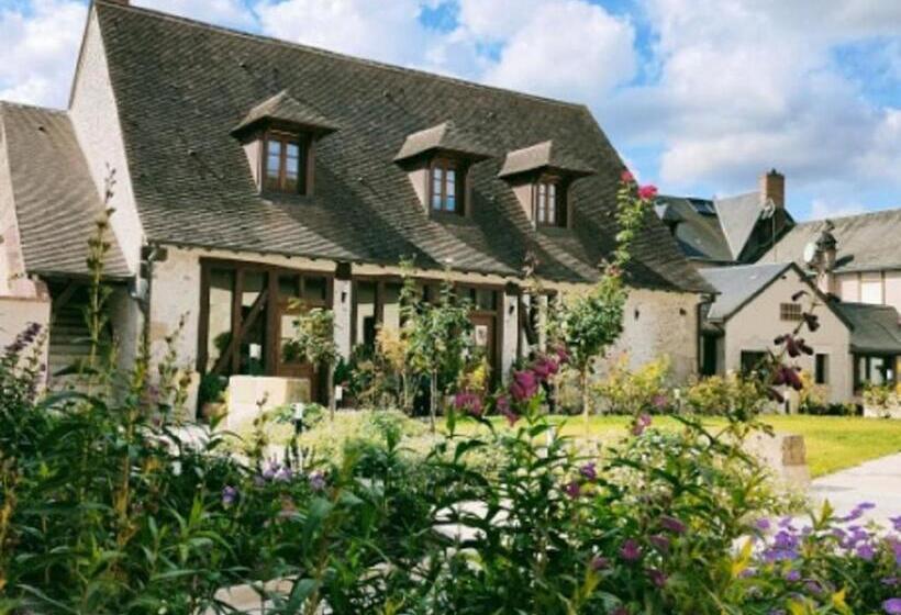 סוויטת ג'וניור, La Chaumiere