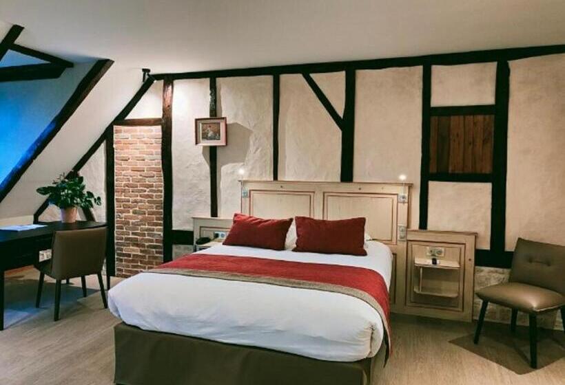 סוויטת ג'וניור, La Chaumiere