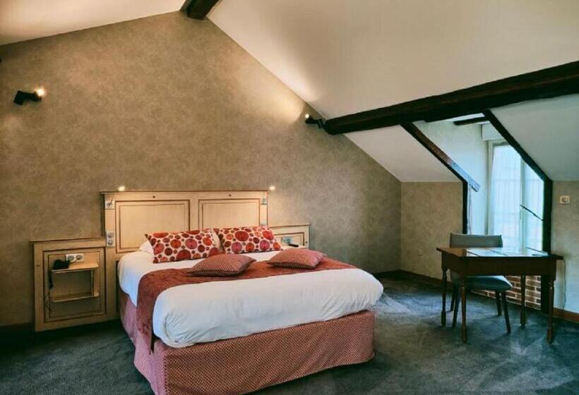 סוויטת ג'וניור, La Chaumiere