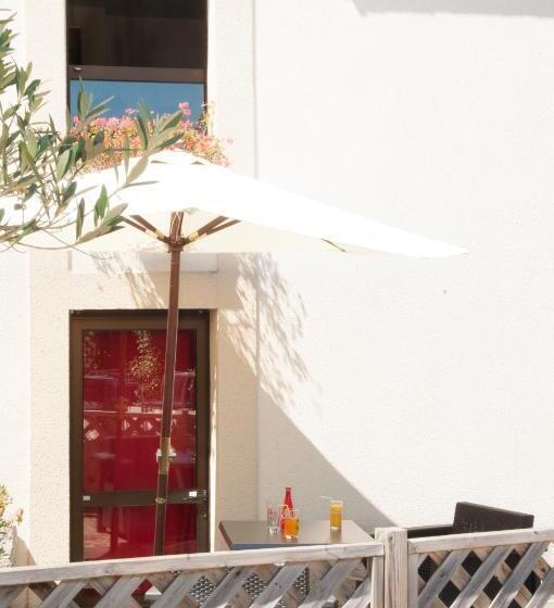 テラス付きスタンダードルーム, La Chaumière Roz Aven