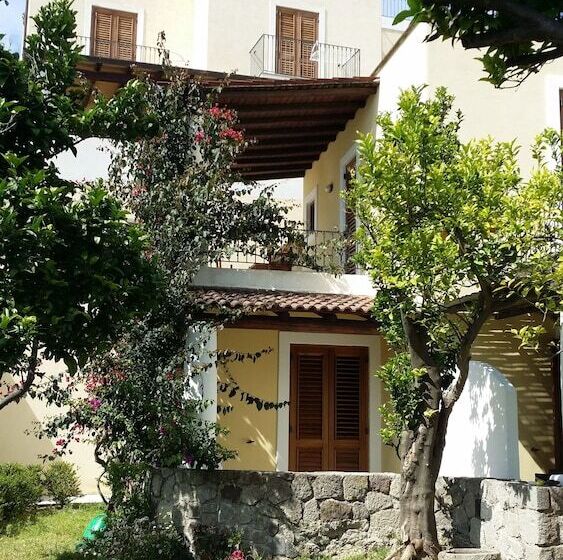 スタンダードルーム, La Zagara