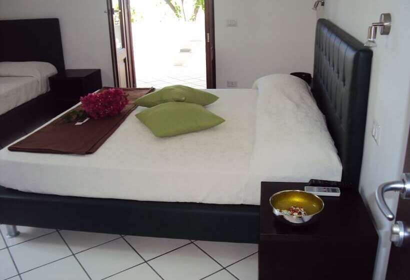 スタンダードトリプルルーム, La Zagara