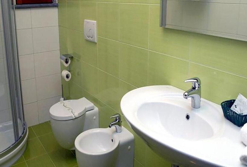 スタンダードシングルルーム, La Zagara