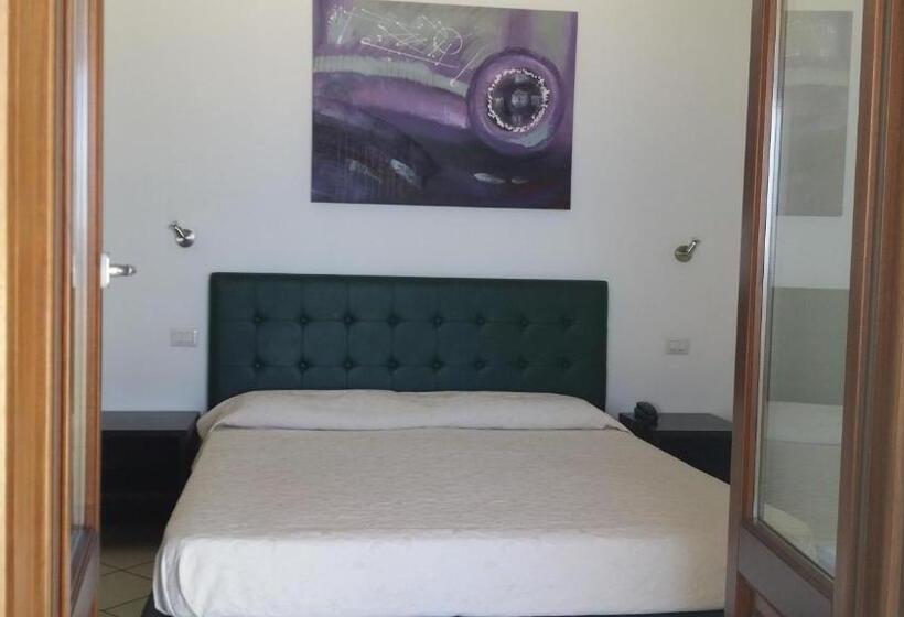 オーシャンビュースタンダードルームバルコニー付き, La Zagara